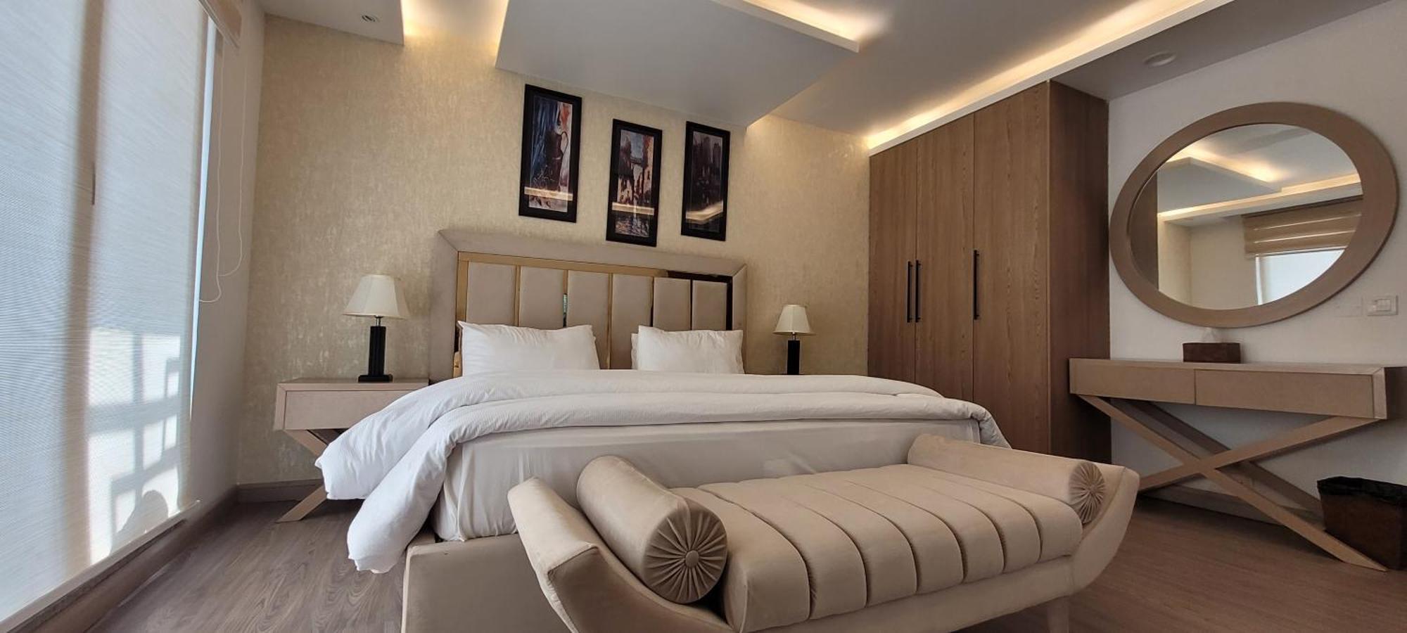 Goldcrest Luxury Apartments Lahore Extérieur photo