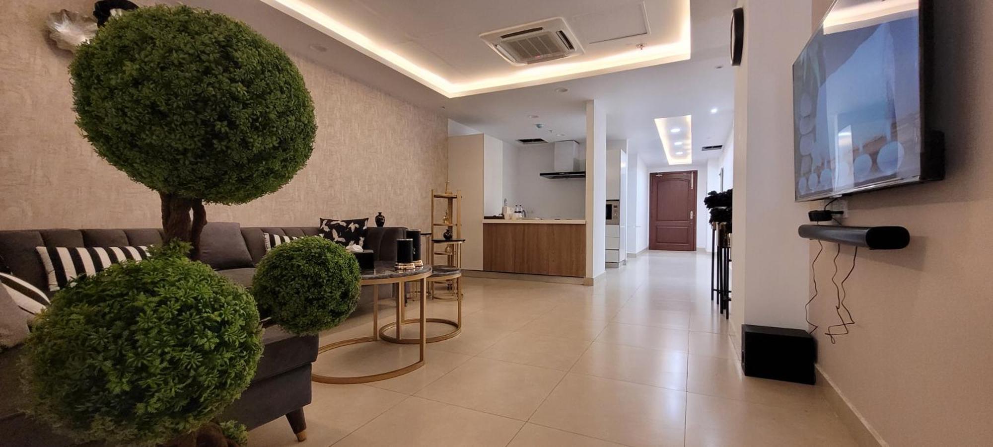 Goldcrest Luxury Apartments Lahore Extérieur photo