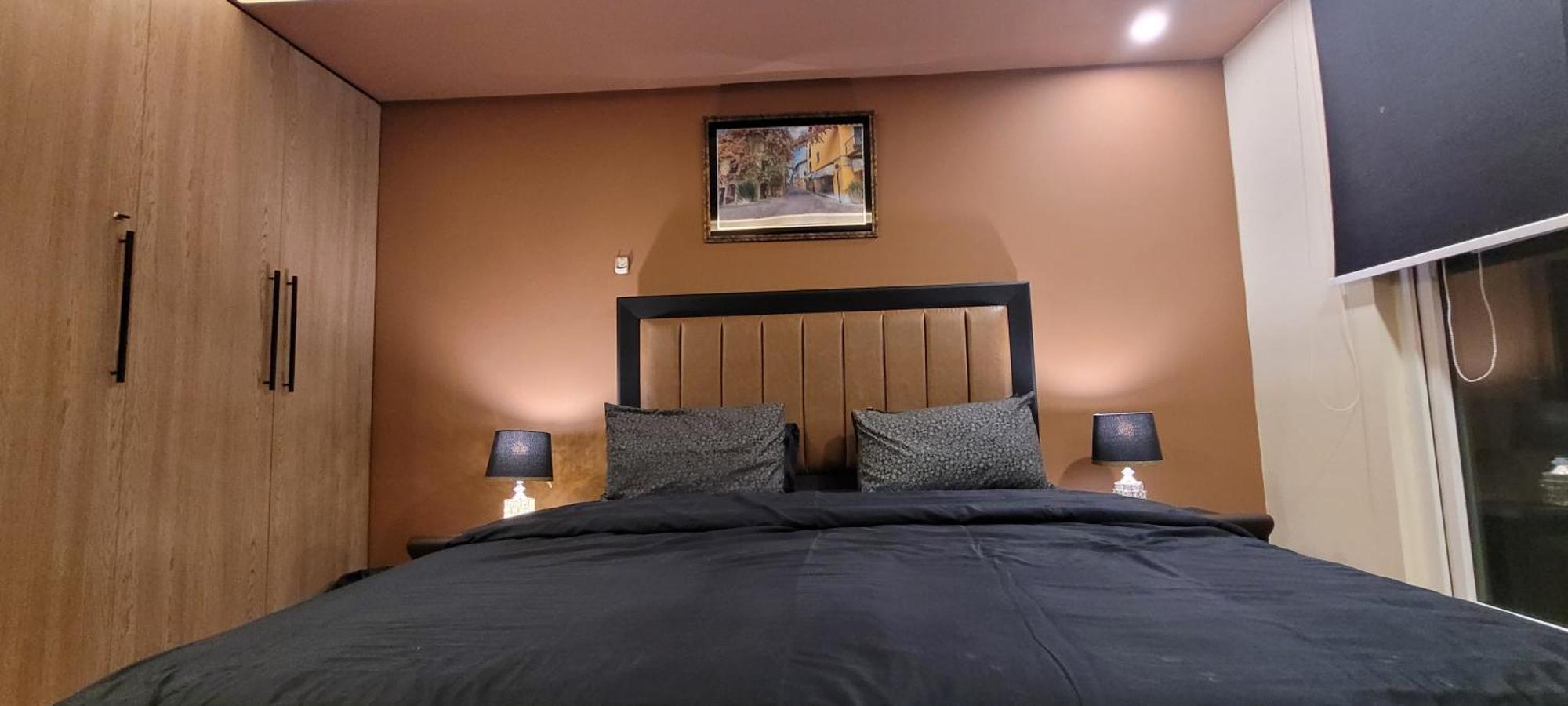 Goldcrest Luxury Apartments Lahore Extérieur photo