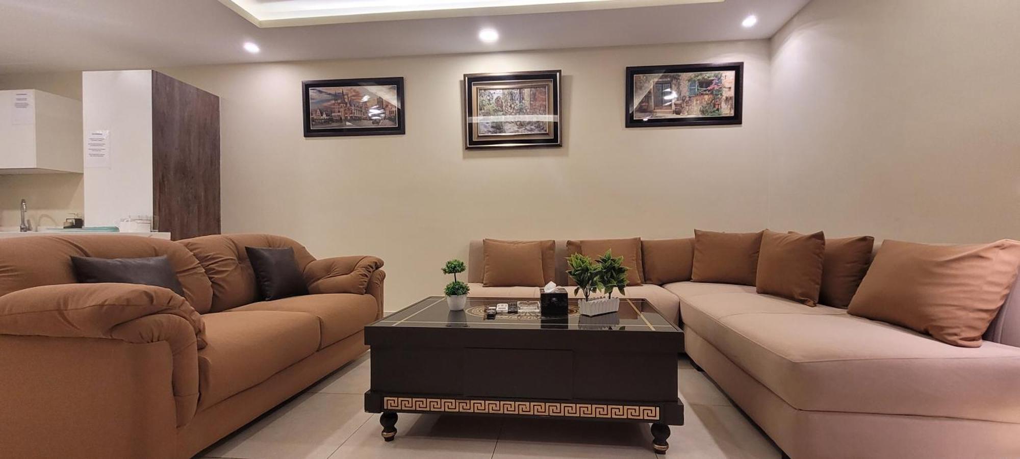 Goldcrest Luxury Apartments Lahore Extérieur photo