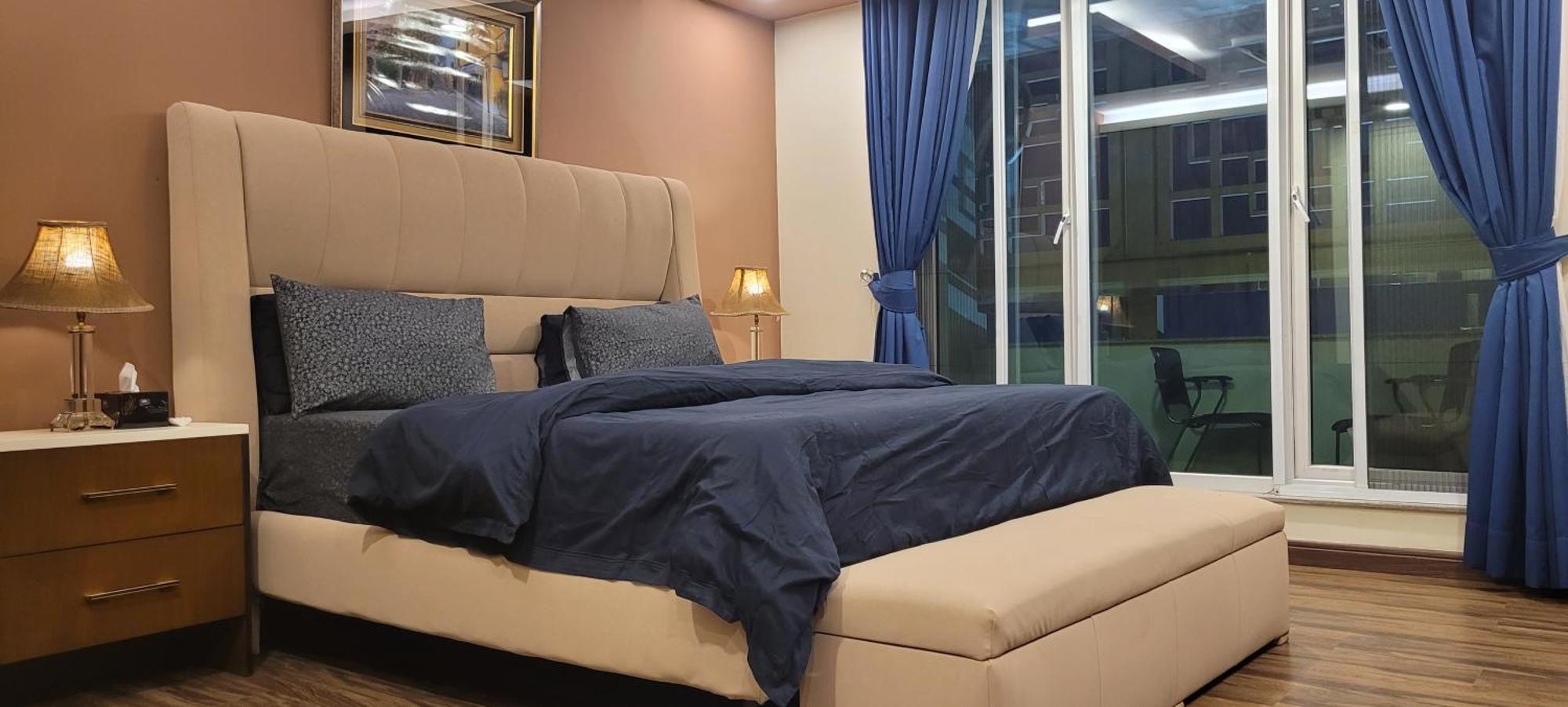 Goldcrest Luxury Apartments Lahore Extérieur photo